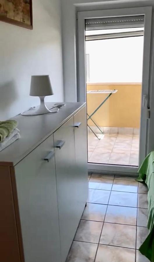 Jersani Apartment Murter Bagian luar foto